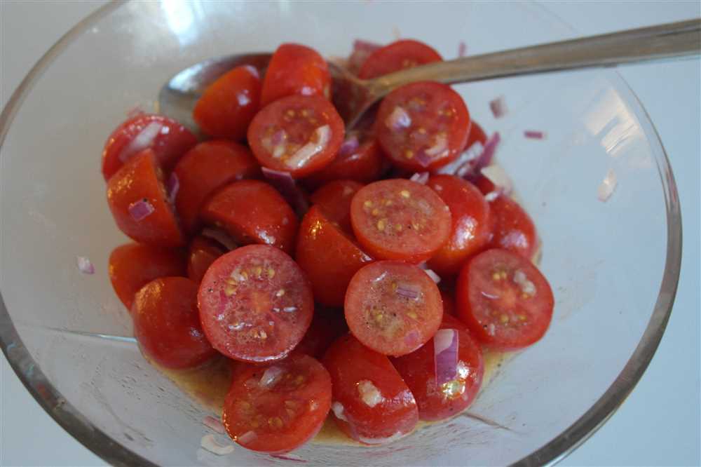 Hur man gör fransk tomat och löksallad